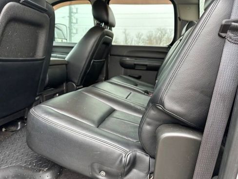 Used 2012 GMC Sierra 3500 SLE w/ SLE Preferred Package image 10