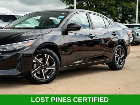 Used 2024 Nissan Sentra SV FWD image 6
