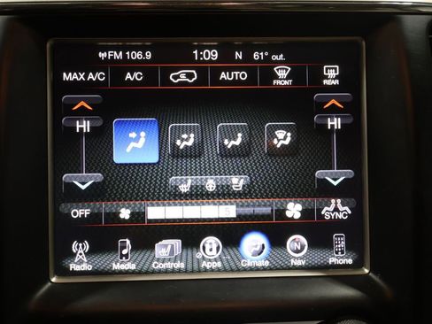 Used 2015 Jeep Grand Cherokee Overland w/ Advanced Technology Group image 35