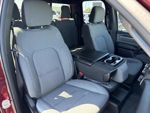 Used 2023 RAM 1500 Big Horn AWD/4WD image 31
