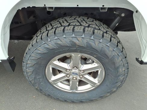 Used 2025 Ford F150 XLT w/ Equipment Group 301A Standard AWD/4WD image 21