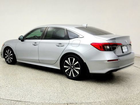 Used 2022 Honda Civic EX image 7
