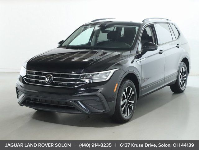 Used 2024 Volkswagen Tiguan S AWD/4WD image 1