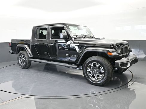New 2026 Jeep Gladiator Sport image 8