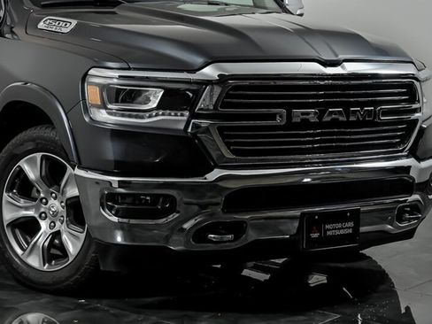 Used 2019 RAM 1500 Laramie AWD/4WD image 2