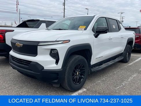 Used 2024 Chevrolet Silverado EV W/T image 1