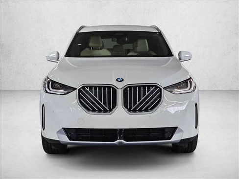 Used 2026 BMW X3 xDrive30 image 2