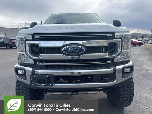 Used 2022 Ford F350 XLT w/ FX4 Off-Road Package image 5