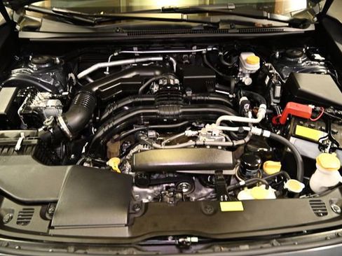 Used 2023 Subaru Crosstrek 2.0i Premium image 19