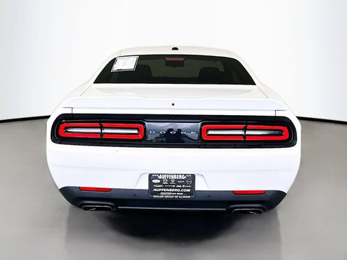 Used 2022 Dodge Challenger R/T RWD image 6