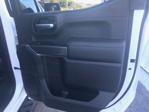 Used 2022 GMC Sierra 1500 AT4 w/ AT4 Preferred Package image 31