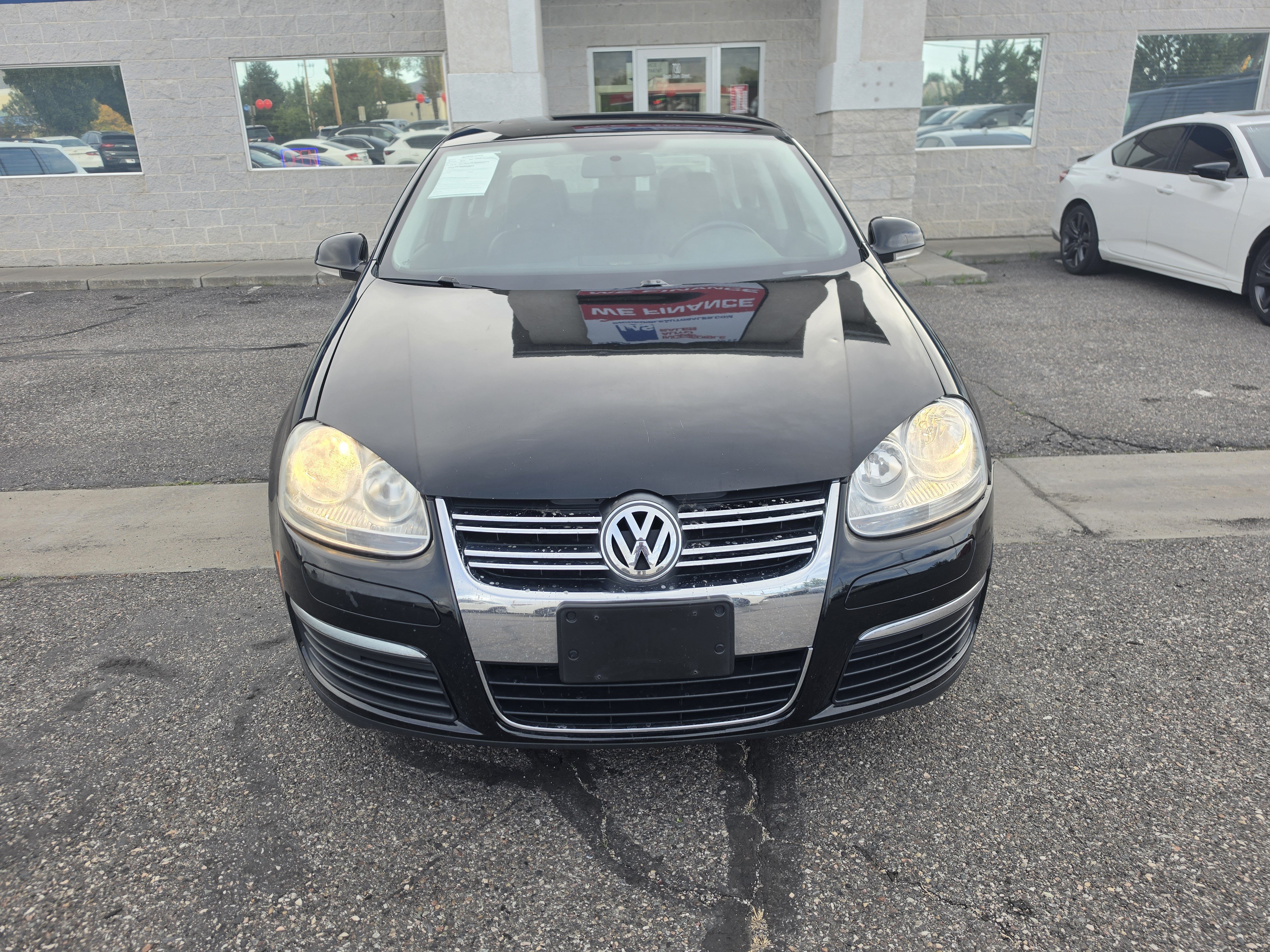 Used 2010 Volkswagen Jetta SE FWD image 24