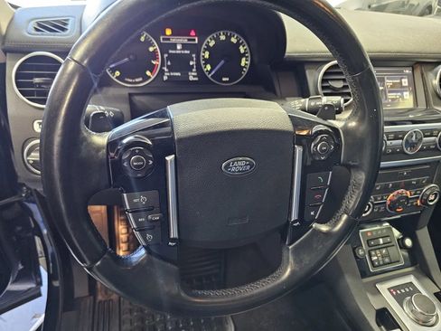 Used 2016 Land Rover LR4 HSE AWD/4WD image 16
