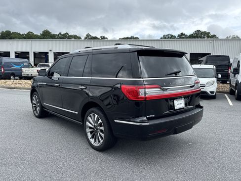 Used 2019 Lincoln Navigator Select w/ Cargo Package RWD image 6