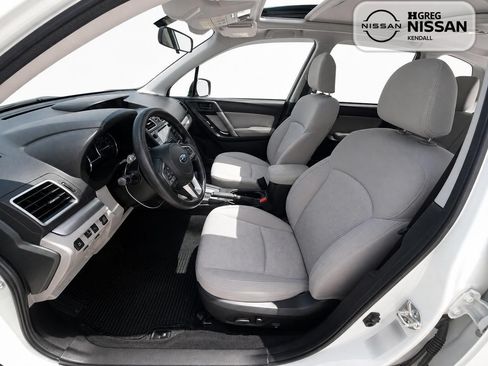Used 2017 Subaru Forester 2.5i Premium AWD/4WD image 7