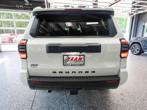Certified 2025 Toyota 4Runner SR5 RWD image 4