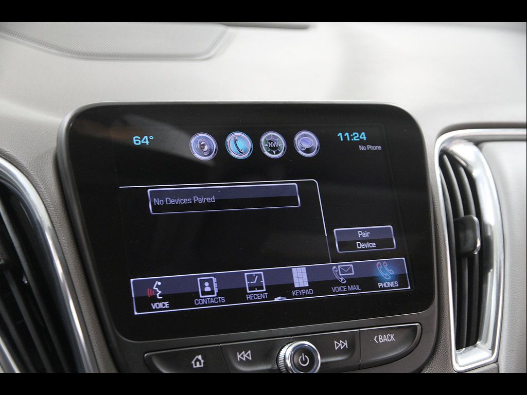 Used 2017 Chevrolet Malibu LT w/ Leather Package FWD image 11