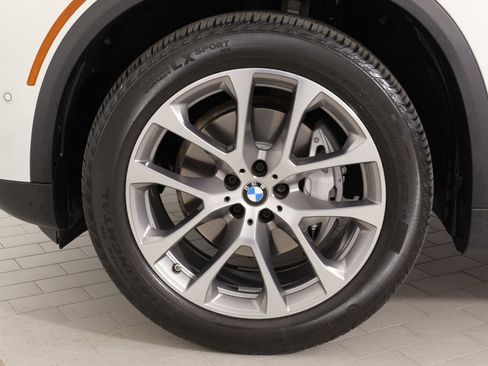 Used 2024 BMW X5 xDrive40i image 57