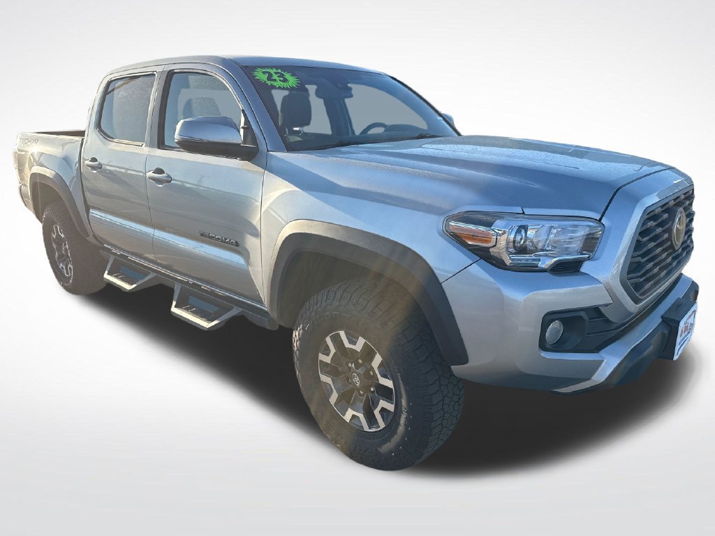 Used 2023 Toyota Tacoma TRD Off-Road w/ Technology Package AWD/4WD image 8