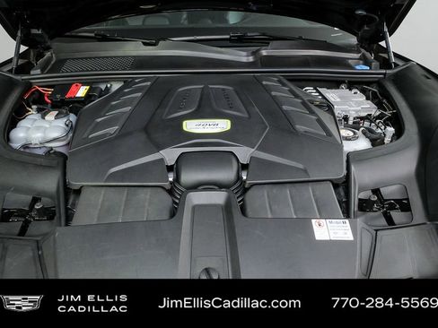 Used 2021 Porsche Cayenne Turbo S w/ Premium Package Plus image 38