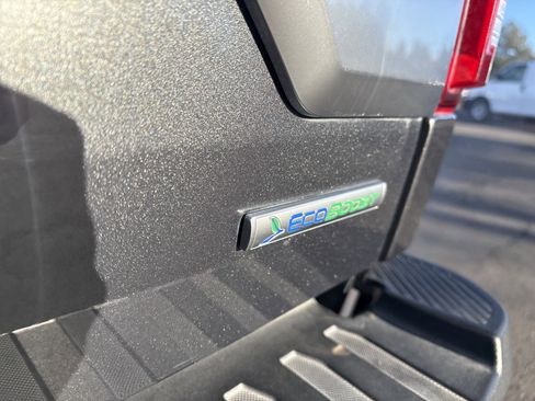 Used 2020 Ford F150 Platinum w/ Equipment Group 701A Luxury image 11