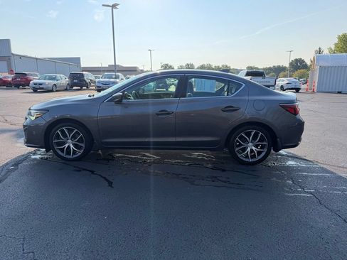 Used 2019 Acura ILX FWD image 10