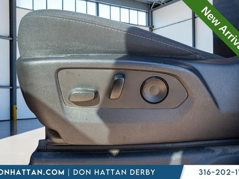 Used 2023 GMC Sierra 1500 SLE RWD image 16