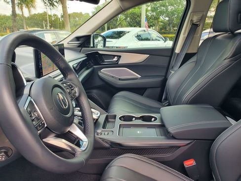 Used 2026 Acura MDX FWD w/ Technology Package image 17