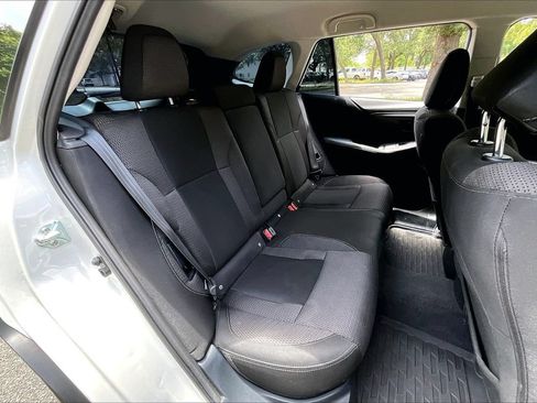 Used 2025 Subaru Outback AWD/4WD image 22
