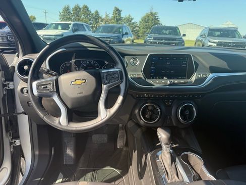 Used 2020 Chevrolet Blazer Premier w/ Driver Confidence II Package image 14