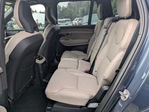 Certified 2026 Volvo XC90 T8 Ultra w/ Protection Package Premier AWD/4WD image 16