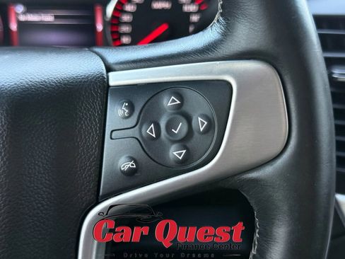 Used 2016 GMC Yukon XL SLT w/ Open Road Package AWD/4WD image 42