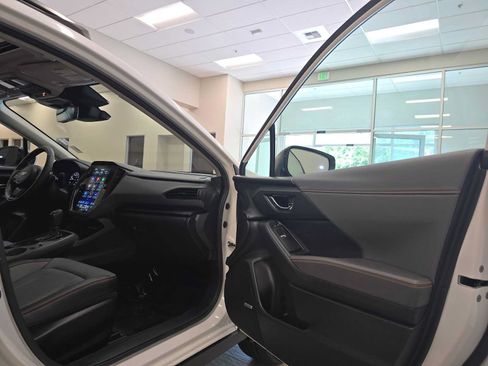 Used 2025 Subaru Crosstrek 2.5i Limited w/ Crosstrek Mirror Package AWD/4WD image 29