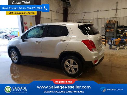 Used 2020 Chevrolet Trax LS w/ Tint and Cruise Package FWD image 3