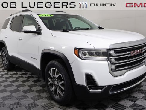 Certified 2023 GMC Acadia SLE w/ Driver Convenience Package image 1
