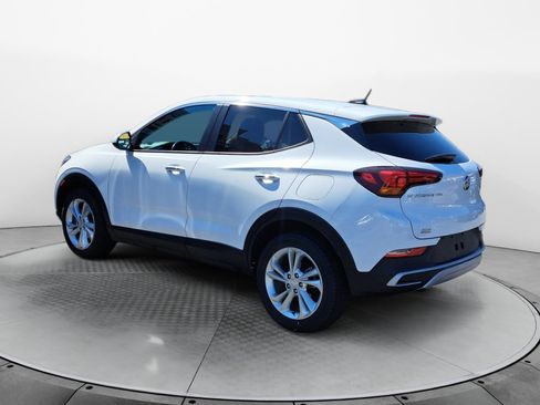 Used 2023 Buick Encore GX Preferred w/ Cold Weather Comfort Package FWD image 5