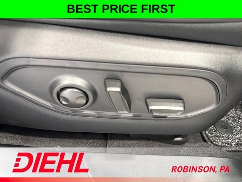 New 2026 Jeep Cherokee Limited AWD/4WD image 15