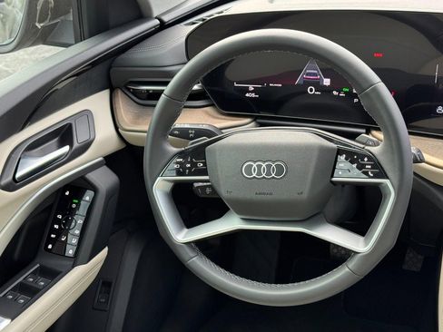 New 2025 Audi Q5 Premium image 9
