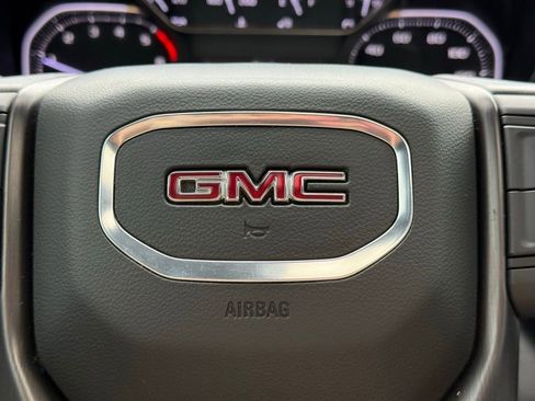 Used 2021 GMC Sierra 1500 AT4 w/ AT4 Premium Package image 18