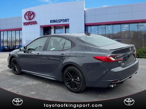 Certified 2025 Toyota Camry SE image 3