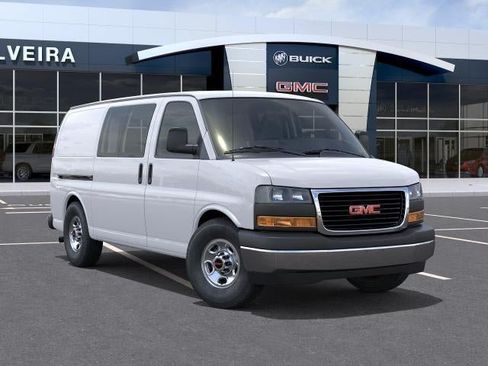 New 2026 GMC Savana 2500 w/ Driver Convenience Package RWD image 34
