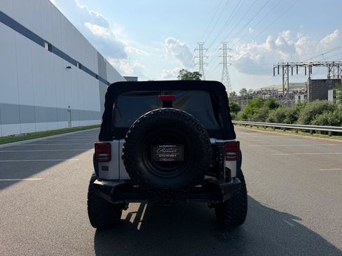 Used 2016 Jeep Wrangler Unlimited Sport w/ Quick Order Package 24S AWD/4WD image 5