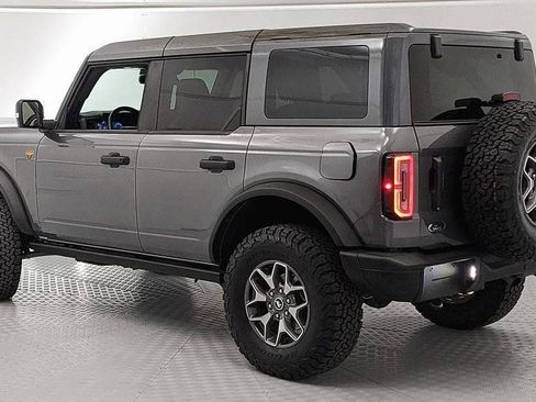 Certified 2025 Ford Bronco Badlands AWD/4WD image 4