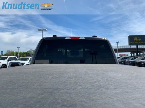 Used 2022 Ford F250 Lariat w/ Lariat Value Package AWD/4WD image 17