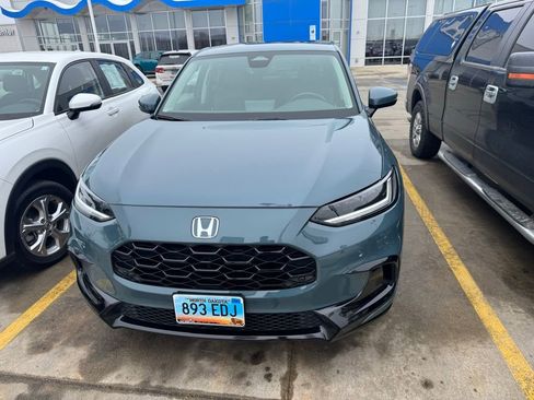 Used 2024 Honda HR-V EX-L image 10