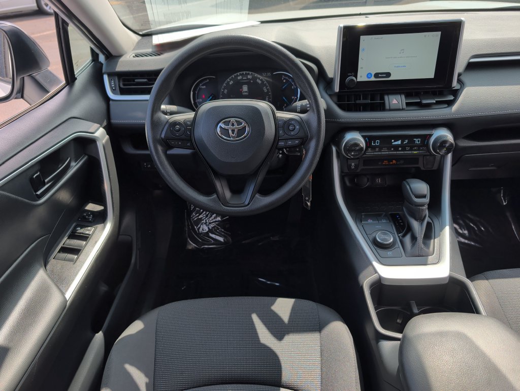 Certified 2025 Toyota RAV4 LE AWD/4WD image 12