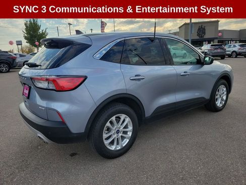 Used 2022 Ford Escape SE image 5