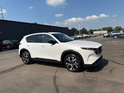 New 2026 MAZDA CX-5 Preferred AWD/4WD image 3