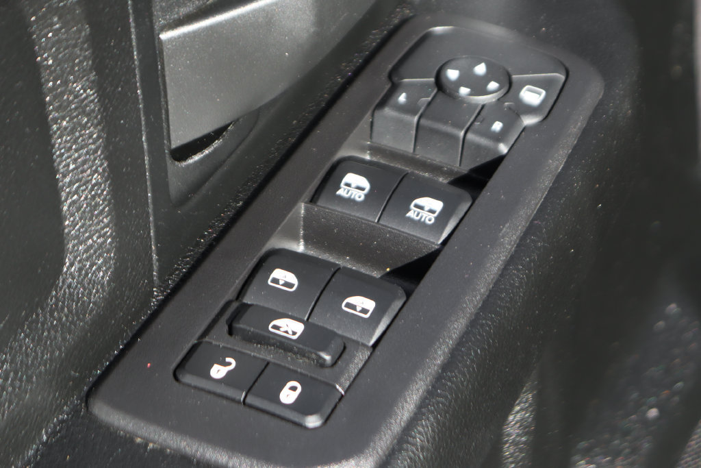 Used 2025 RAM 3500 Tradesman AWD/4WD image 17