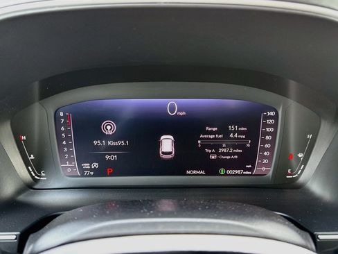 Used 2026 Honda Pilot EX-L image 12